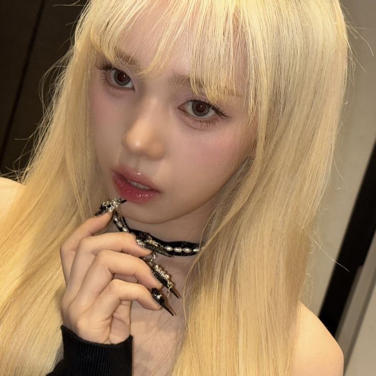 mia