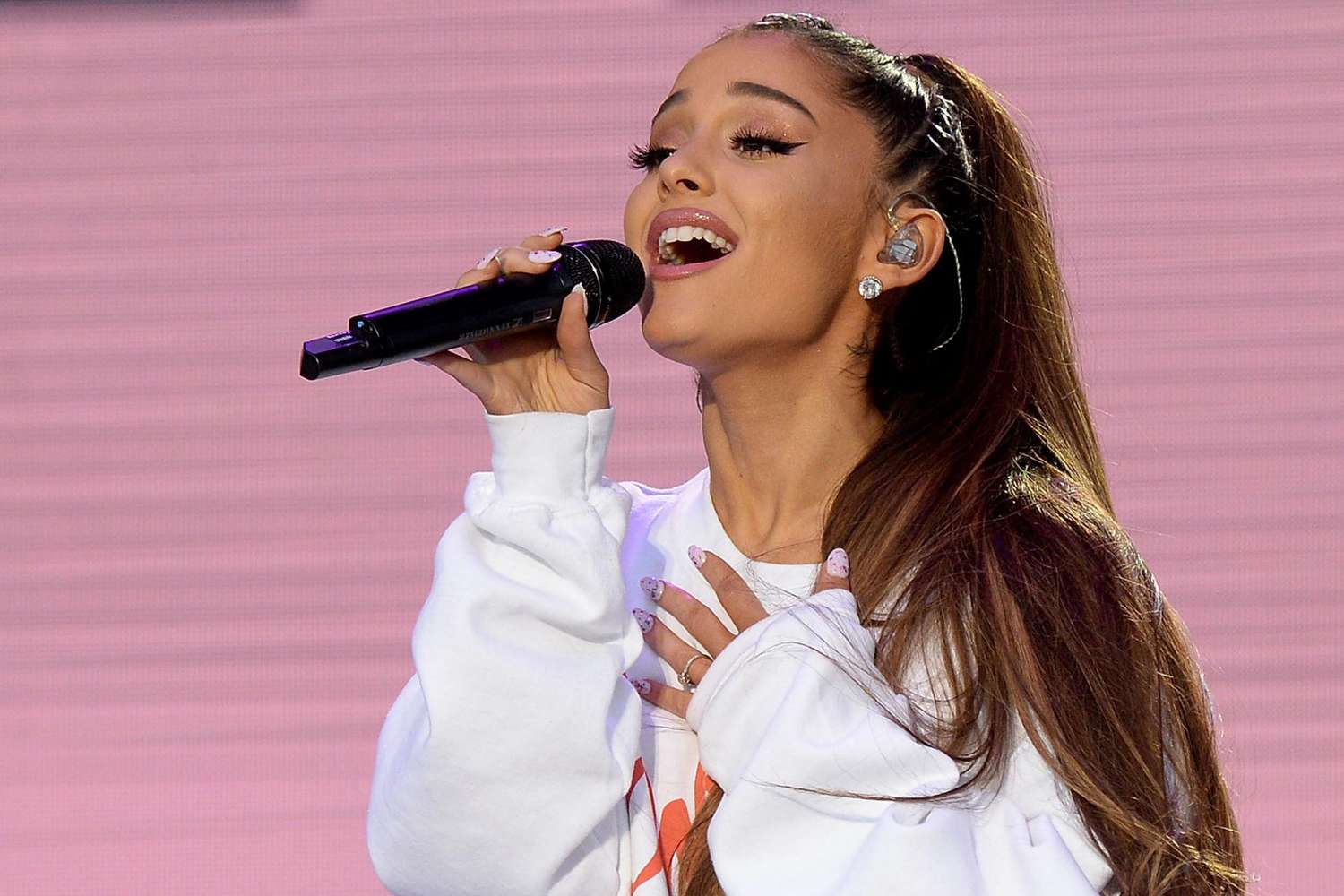 Best White Woman Singers 