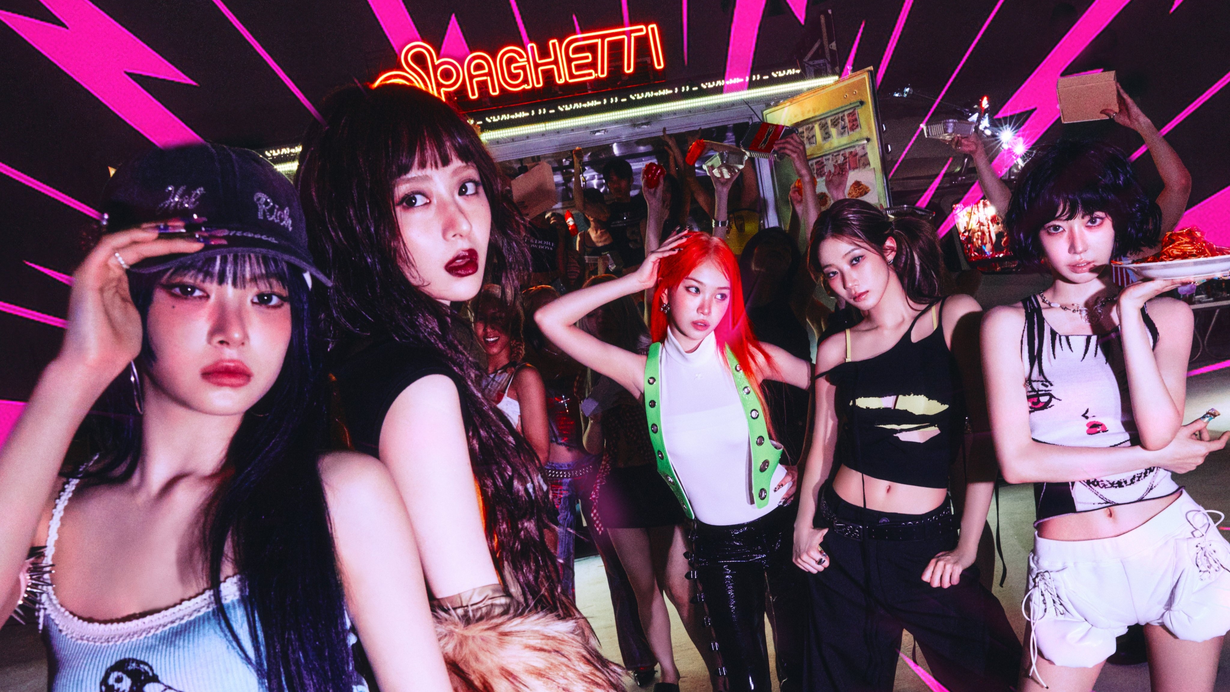 K-POP GIRL GROUP IDOLS