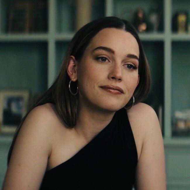 Victoria Pedrett