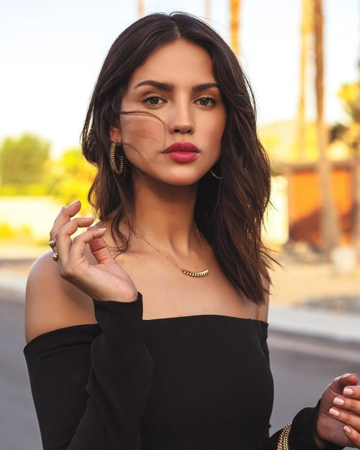Eiza Gonzalez