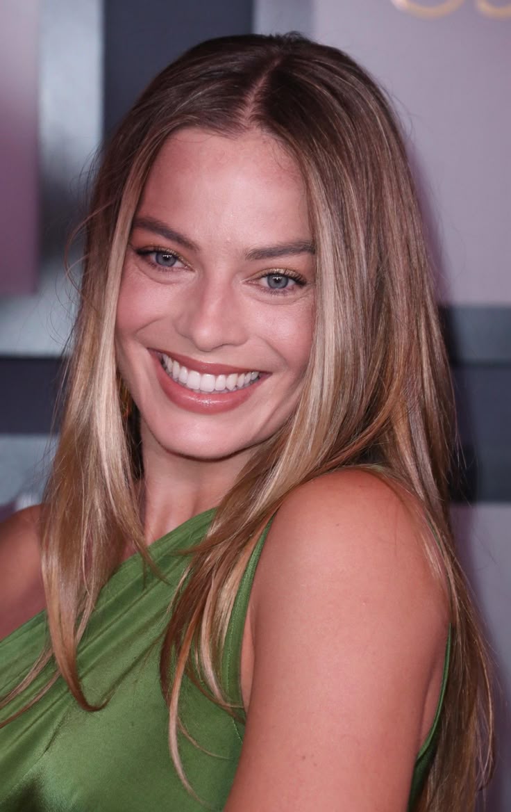 Margot Robbie